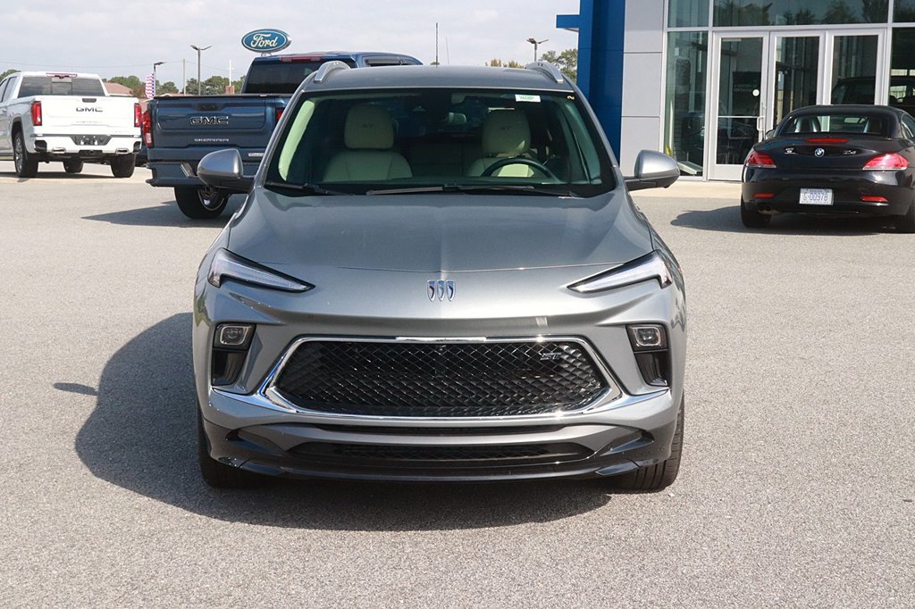 Used 2026 Buick Encore GX Sport Touring w/ Advanced Technology Package FWD image 2