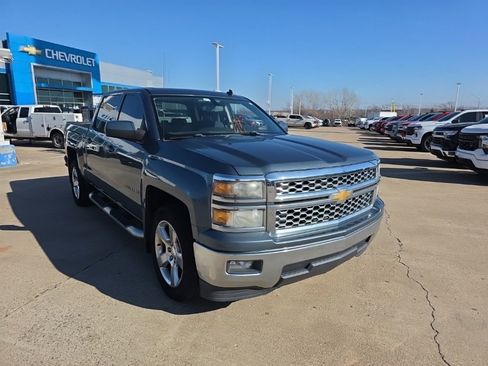 Used 2014 Chevrolet Silverado 1500 LT w/ LT Convenience Package image 3