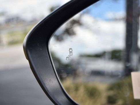 New 2025 Honda Accord EX-L image 10