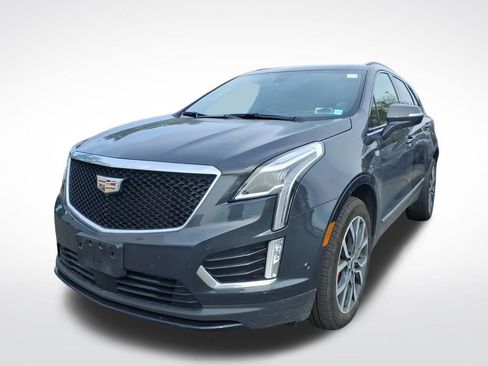 Certified 2022 Cadillac XT5 Sportv w/ Technology Package image 3