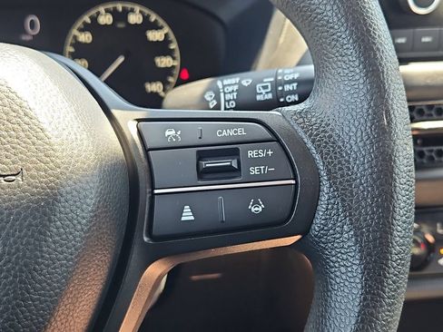 Certified 2024 Honda HR-V LX image 20