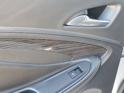 Used 2016 Buick Envision Premium image 47