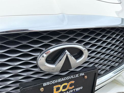 Used 2018 INFINITI Q60 3.0t Luxe w/ Sensory Package 3.0T Luxe image 9