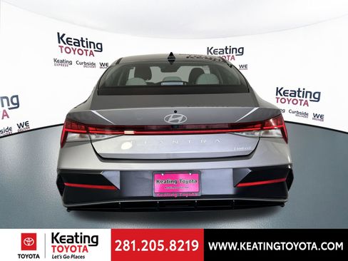 Used 2025 Hyundai Elantra Limited FWD image 6