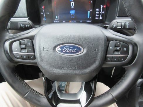 Used 2024 Ford Ranger XLT w/ Technology Package RWD image 31