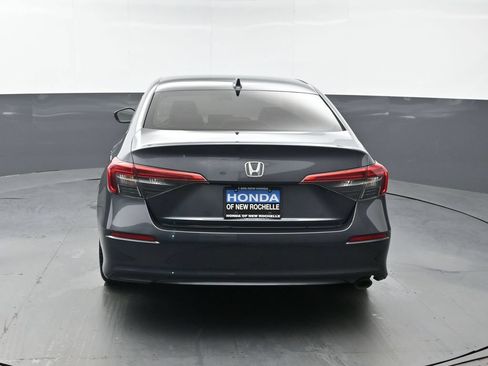 Certified 2024 Honda Civic Sport image 5
