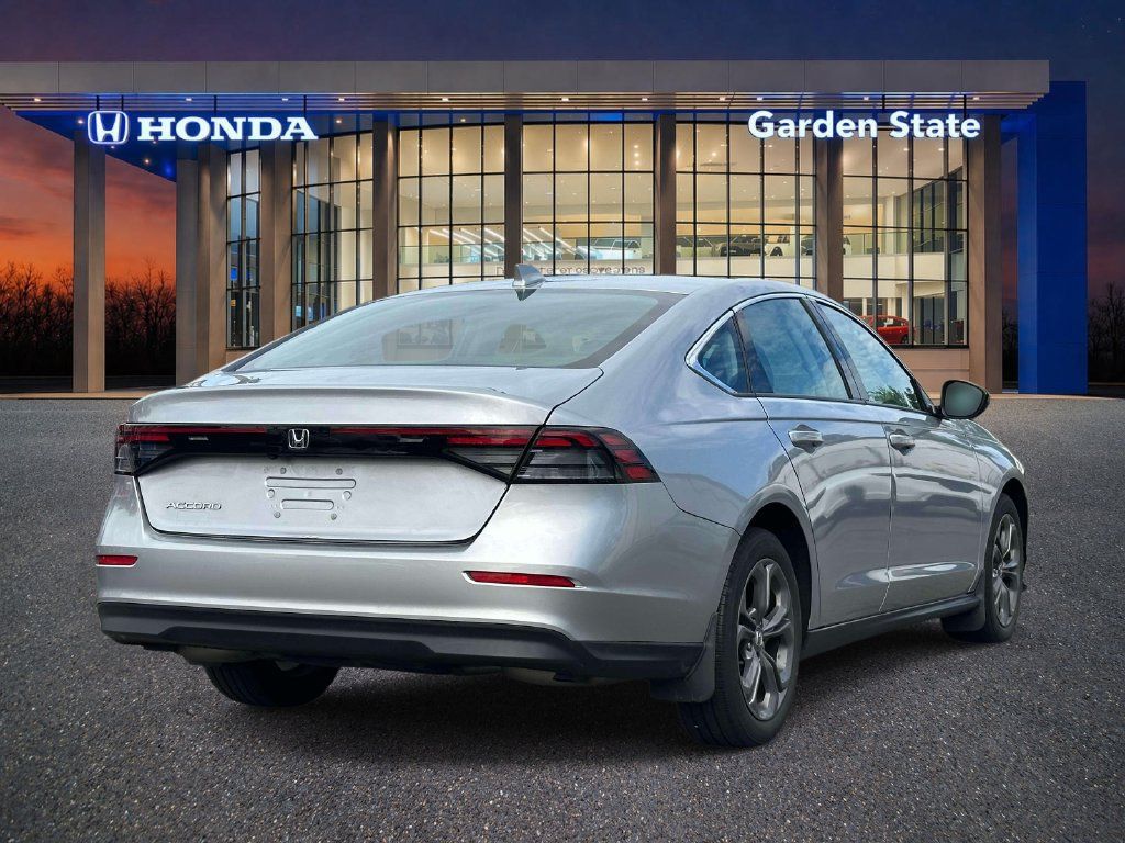Certified 2023 Honda Accord EX image 3