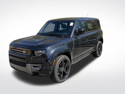 New 2025 Land Rover Defender 110 V8 AWD/4WD image 35