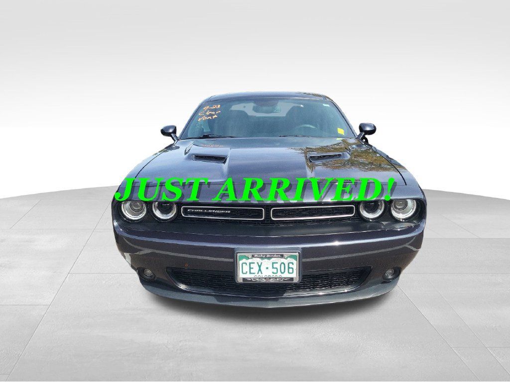Used 2018 Dodge Challenger GT AWD/4WD image 2