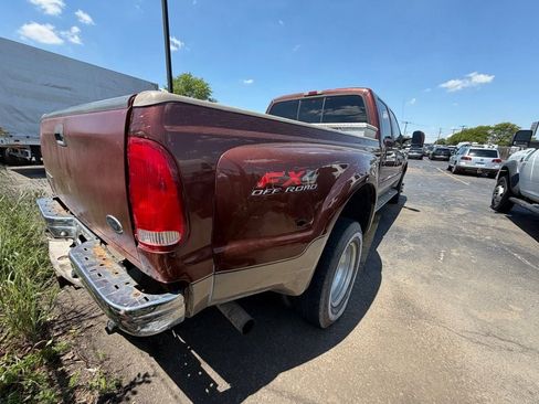 Used 2005 Ford F350 Lariat AWD/4WD image 6