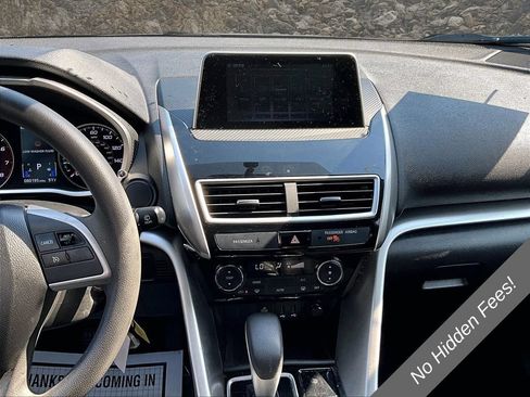 Used 2019 Mitsubishi Eclipse Cross LE AWD/4WD image 6