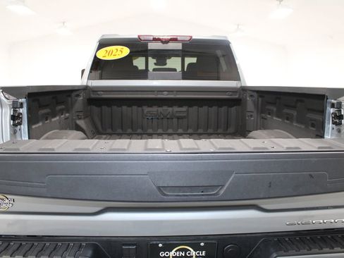 Used 2025 GMC Sierra 2500 Denali w/ Denali Reserve Package image 22
