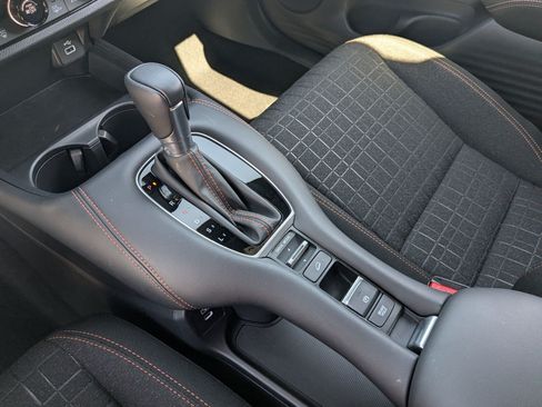Used 2024 Honda HR-V Sport image 26
