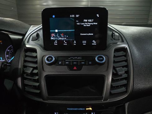 Used 2020 Ford Transit Connect XLT image 26