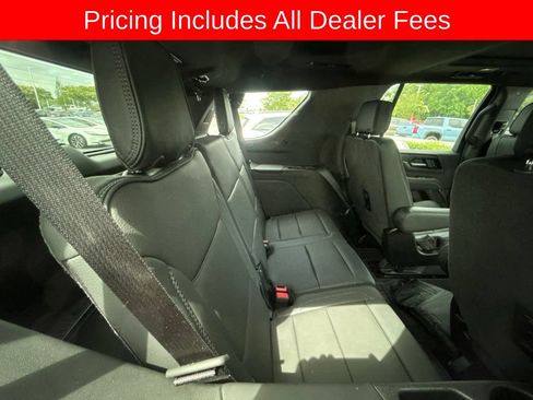 Used 2026 GMC Yukon Denali w/ Sun & Power Step Package AWD/4WD image 6