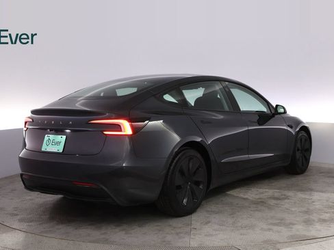 Used 2025 Tesla Model 3 Long Range RWD image 3
