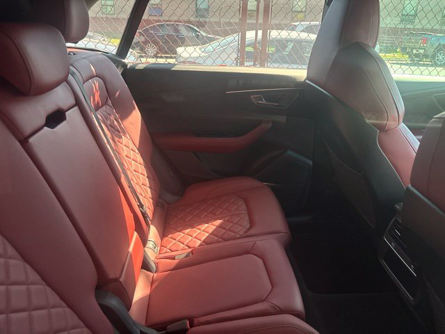 Used 2022 Audi SQ8 Prestige AWD/4WD image 9