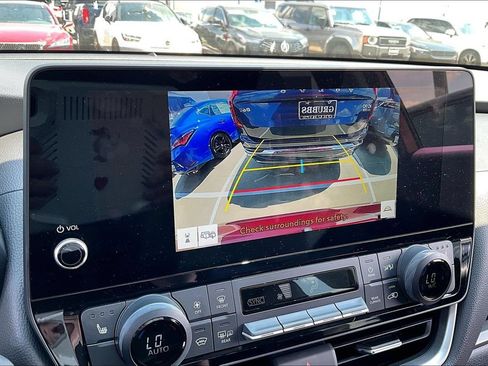 Used 2024 Toyota Grand Highlander AWD image 26