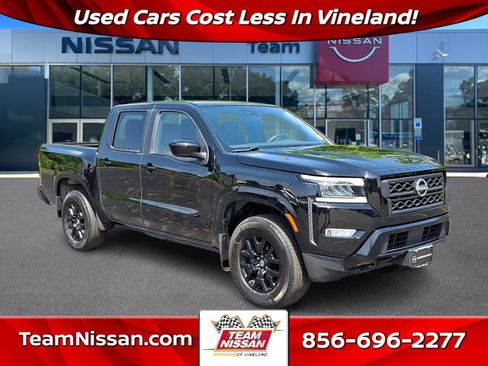 Certified 2023 Nissan Frontier SV w/ Midnight Edition Package AWD/4WD image 1
