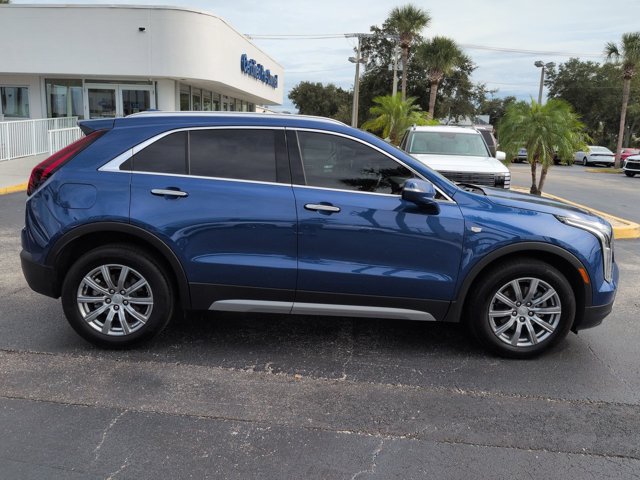 Used 2023 Cadillac XT4 Premium Luxury w/ Driver Assist Package FWD image 3