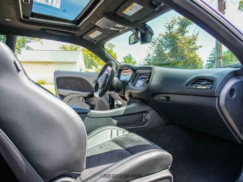 Used 2023 Dodge Challenger SRT Hellcat Redeye image 27