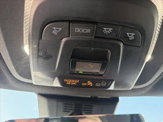 Used 2024 Toyota Corolla SE FWD image 16