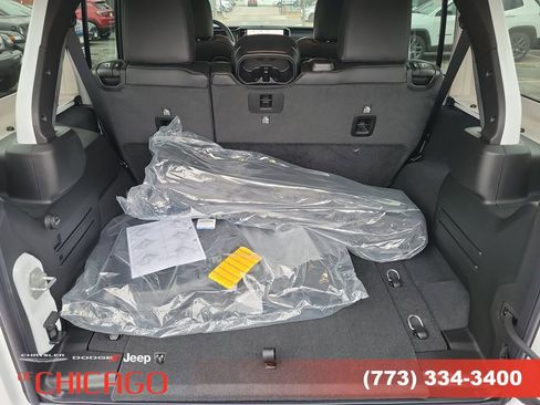 New 2026 Jeep Wrangler Unlimited Rubicon image 8