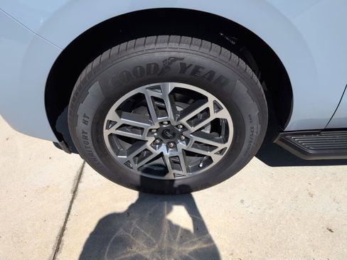 New 2026 Ford Expedition Max Active image 18