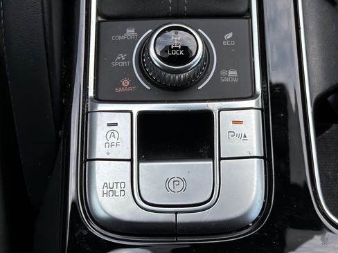 Used 2024 Kia Telluride EX X-Line AWD/4WD image 12