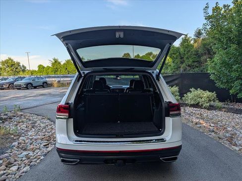 Certified 2023 Volkswagen Atlas SEL AWD/4WD image 23