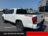Used 2018 Toyota Tacoma TRD Sport image 3