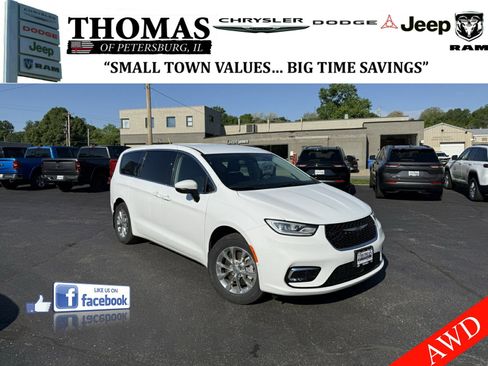 Used 2023 Chrysler Pacifica Touring-L AWD/4WD image 1