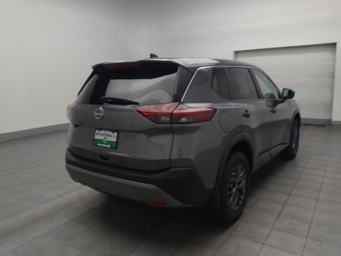 Used 2022 Nissan Rogue S FWD image 9