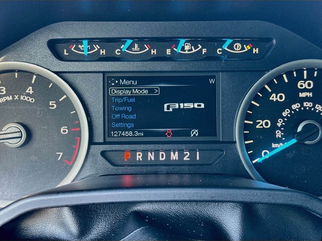 Used 2015 Ford F150 XLT w/ Equipment Group 302A Luxury AWD/4WD image 12