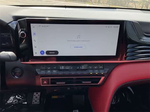 Used 2025 Toyota Camry XSE image 21