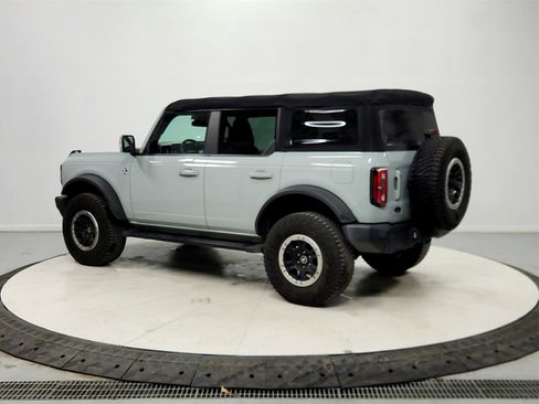 Used 2022 Ford Bronco Outer Banks w/ Sasquatch Package image 5