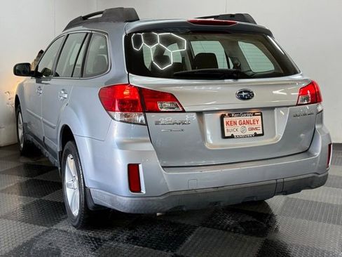 Used 2014 Subaru Outback 2.5i image 7