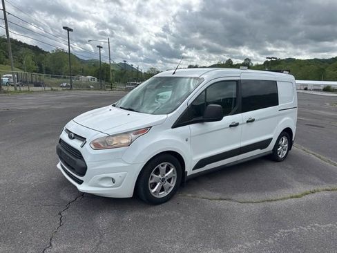 Used 2017 Ford Transit Connect XLT FWD image 4