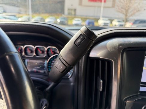 Used 2019 Chevrolet Silverado 2500 LTZ w/ Duramax Plus Package image 23