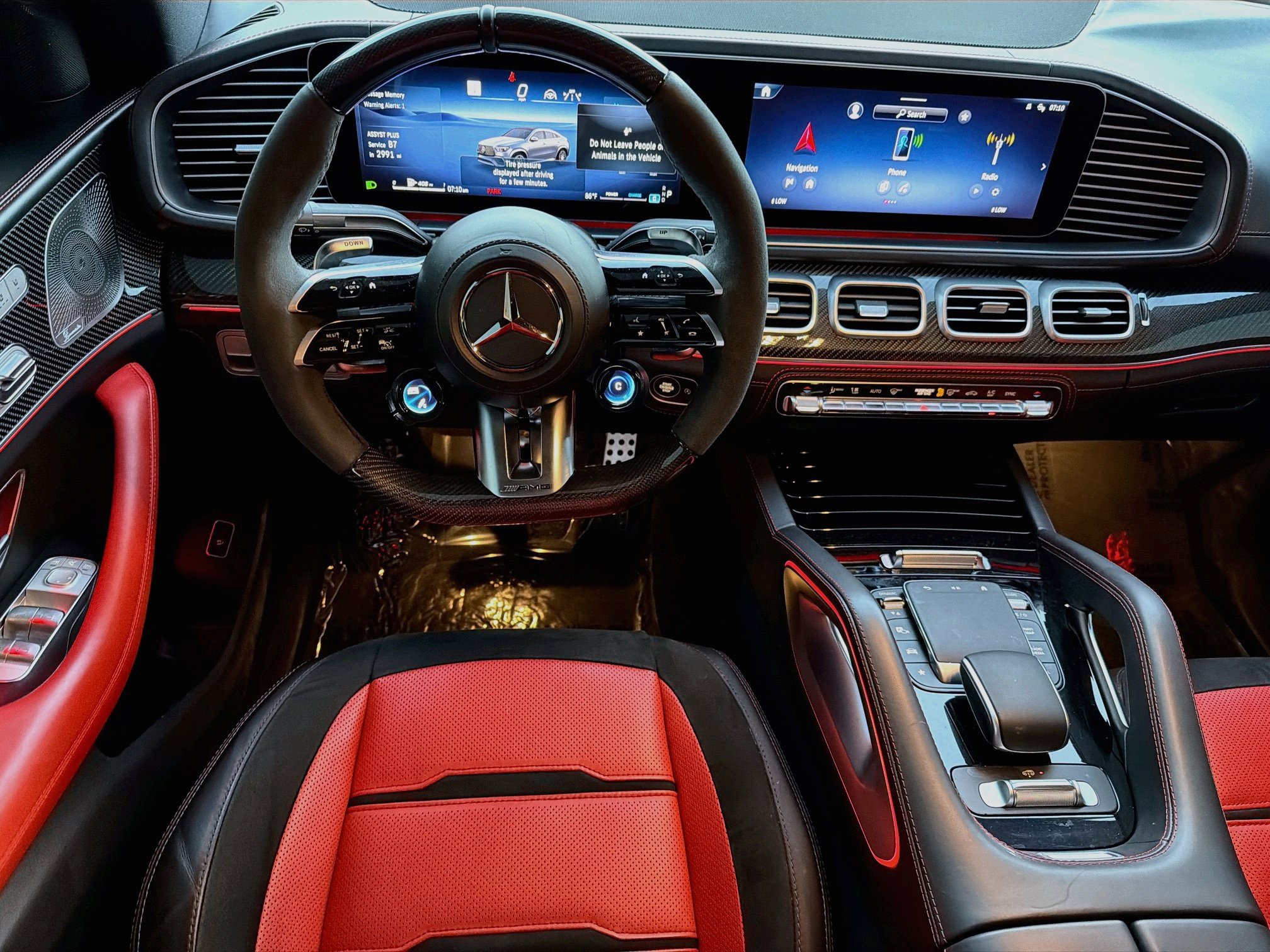 Used 2024 Mercedes-Benz GLE 53 AMG 4MATIC Coupe image 17