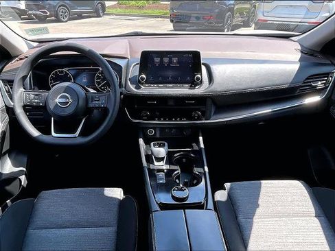 Certified 2023 Nissan Rogue SV AWD/4WD image 21