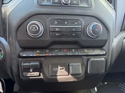 Used 2025 Chevrolet Silverado 1500 Custom Trail Boss image 39