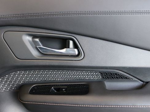 Used 2023 Nissan Ariya AWD image 34