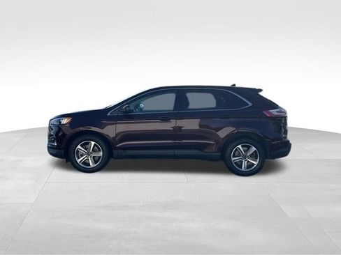 Used 2024 Ford Edge SEL w/ Convenience Package image 2