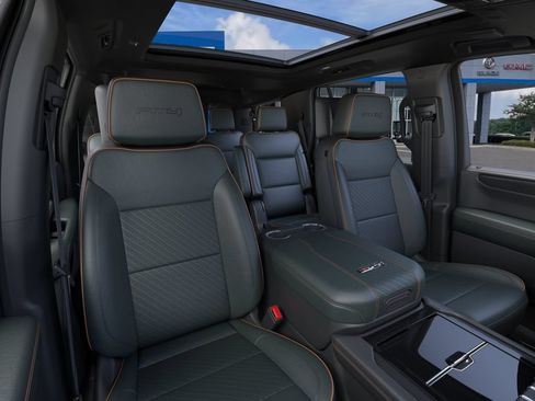 New 2026 GMC Yukon AT4 w/ AT4 Premium Plus Package AWD/4WD image 18