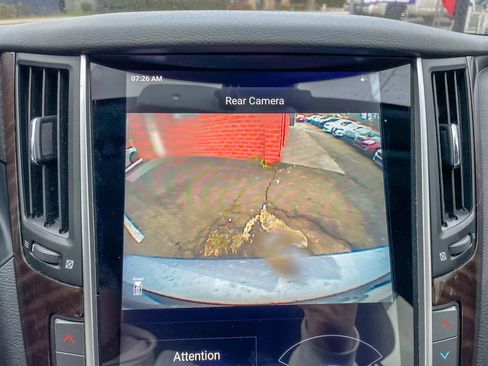 Used 2018 INFINITI Q50 Luxe w/ Essential Package (3.0T Luxe) image 20