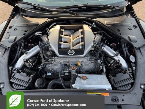 Used 2009 Nissan GT-R Premium AWD/4WD image 30