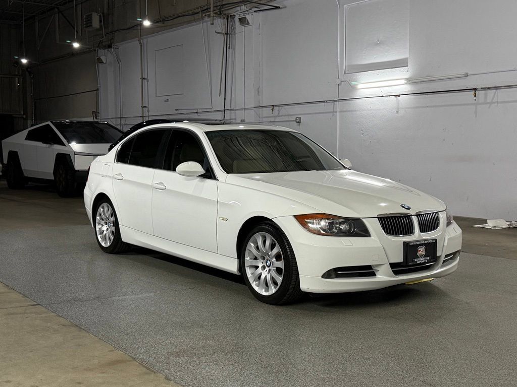 Used 2007 BMW 335xi Sedan AWD/4WD image 4