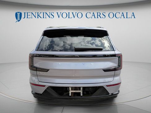 New 2026 Volvo EX90 Plus RWD image 5