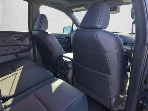 New 2026 Honda Ridgeline Black Edition image 16
